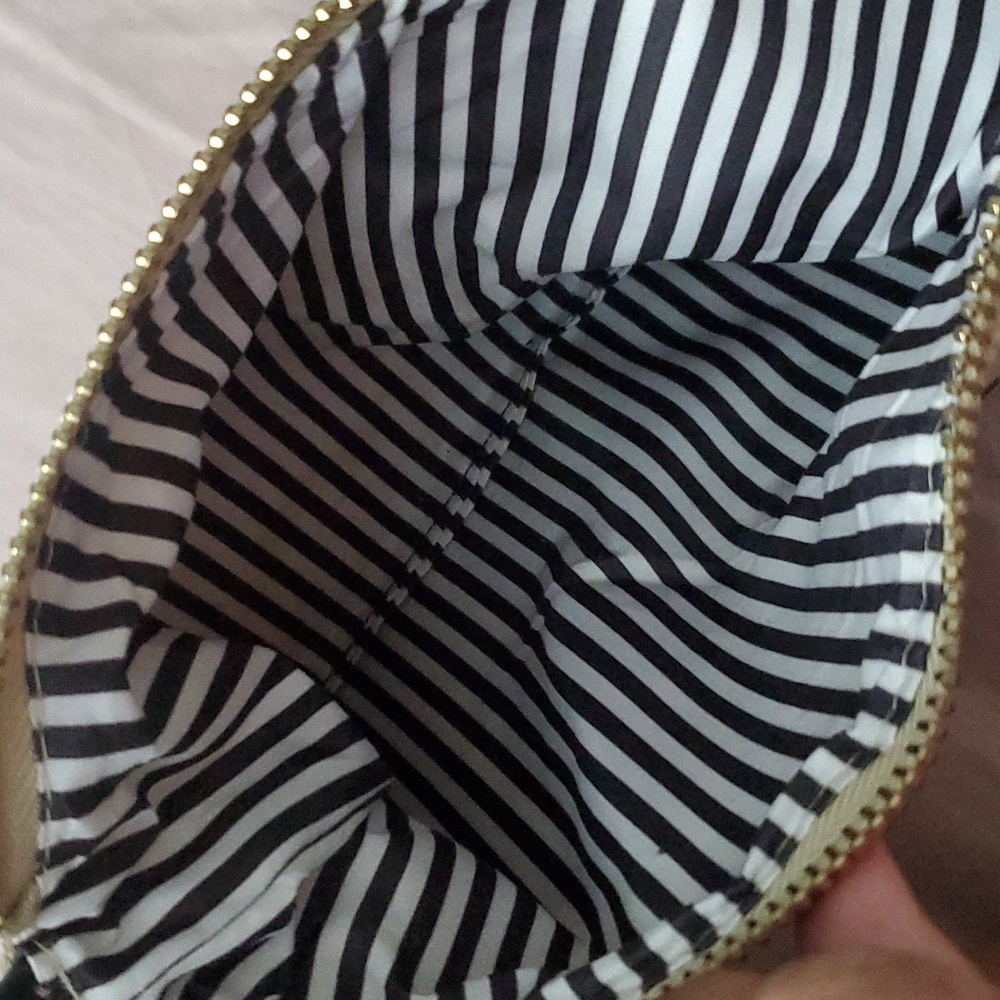 Makeup Pouch - Picture 5 of 5